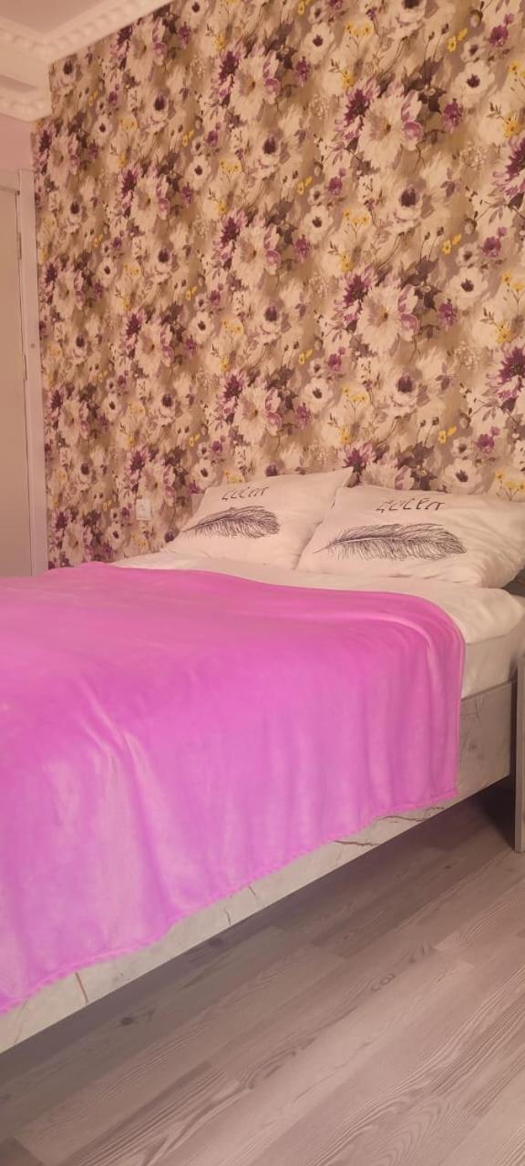 Guest House Guli Mestia Ruang foto